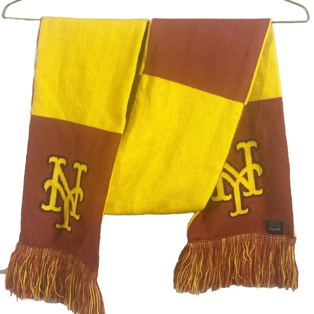 New York Mets Harry Potter Hogwarts House Scarf‎ 4/27/24 — Gryffindor Universal